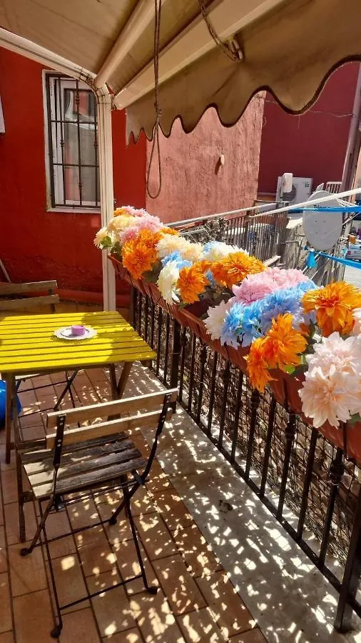 Il Cuore Di Napoli酒店 招待所 那不勒斯