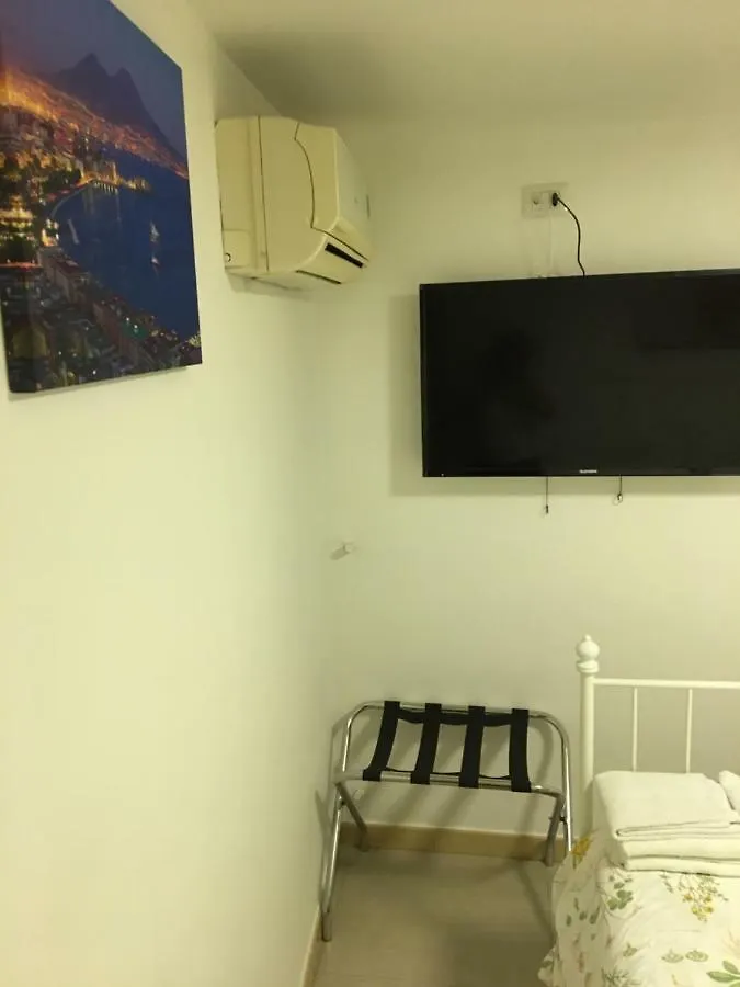 Il Cuore Di Napoli酒店 招待所 那不勒斯